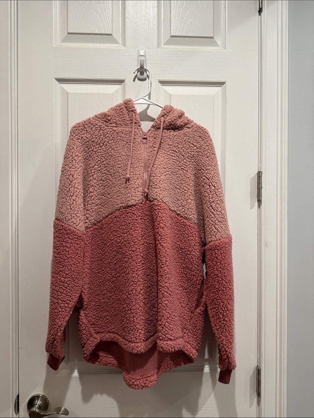 PINK Victoria's Secret Two-Tone Rose Sherpa Hooded Pullover